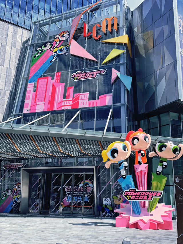 揽下1.5亿播放的《飞天小女警》，又靠什么在二十多年后翻红了？