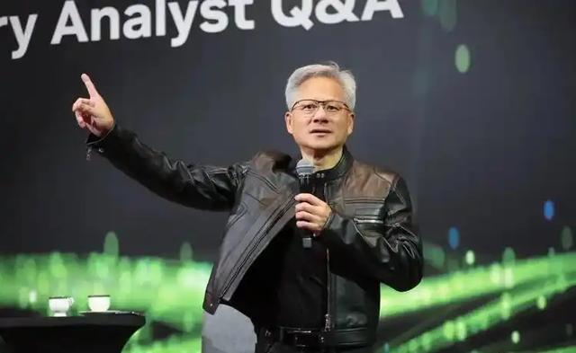 看好马斯克xAI，英伟达黄仁勋确认投资，但憾未及早布局OpenAI