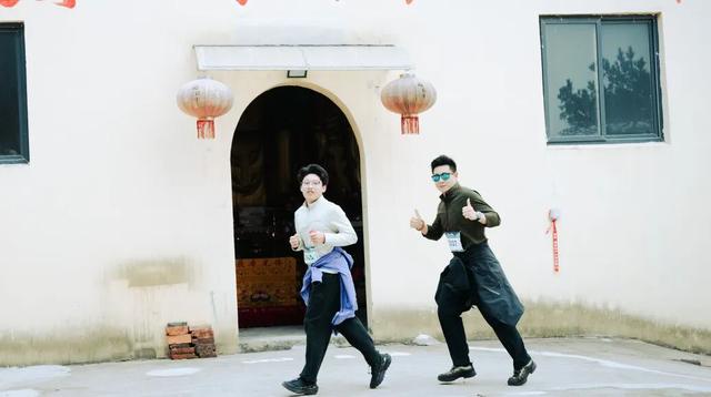 在上班和上进之间，我选择了上游子山