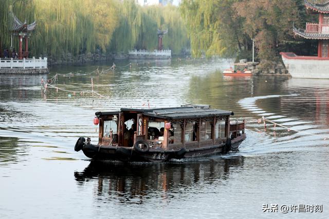 西湖公园：冬日暖阳里的惬意时光