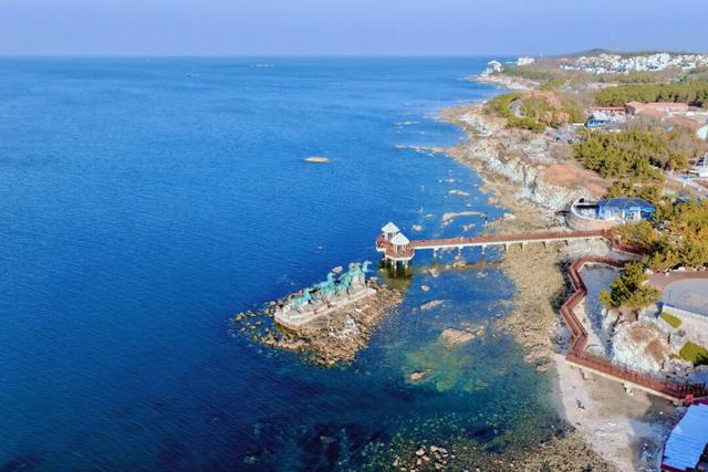 就现在！烟台惊现一片无人岛，美爆了！