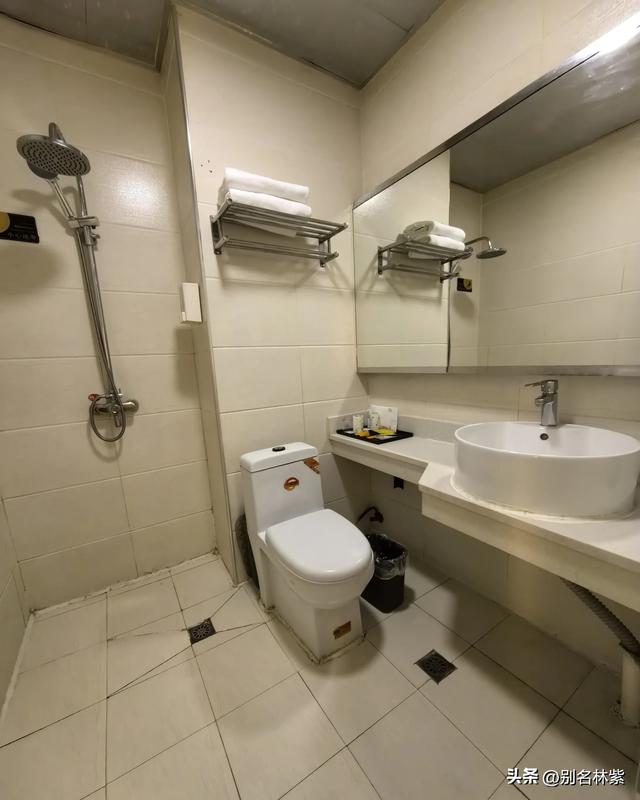 自驾新疆22天，住宿总花费6022元，我都住了哪些酒店，经验分享