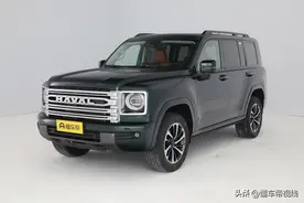 新车 | “方盒子”造型 2.0T汽油/2.4T柴油动力 新一代哈弗H9实车亮相图片