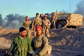 为何说两伊战争救了中国兵工厂？看看当年的交易额，至今无法超越图片