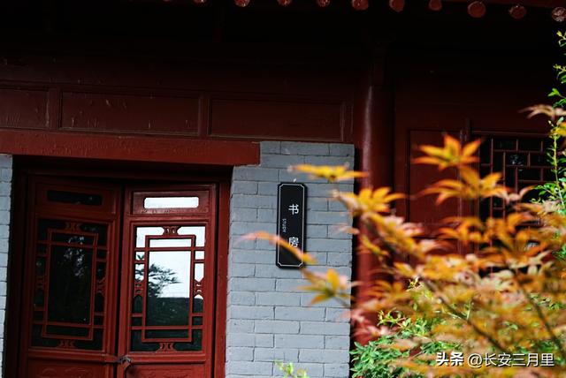 少陵原上杜公祠