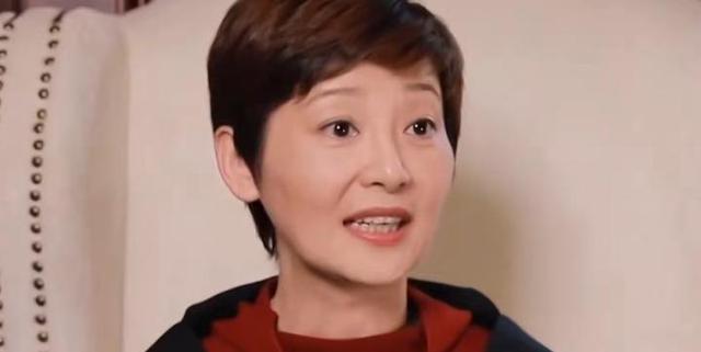 演都不演了！58岁徐帆刚回应完离婚的传闻，恶心的一幕就出现了