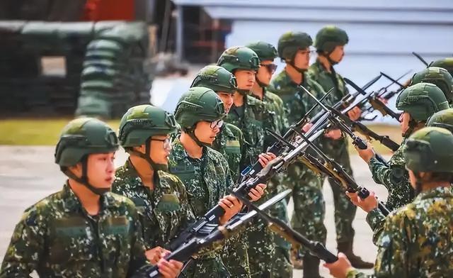 中国精准反制日方关键人物，下令立即执行，高市武力护台将破产？