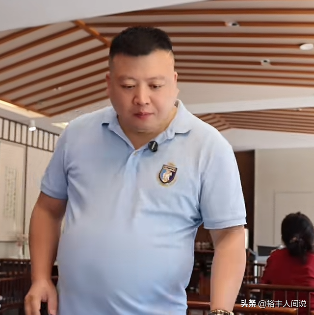 九江“顶峰家宴”老板去世，仅38岁，淋雨后诱发心肌炎，肚腩超大