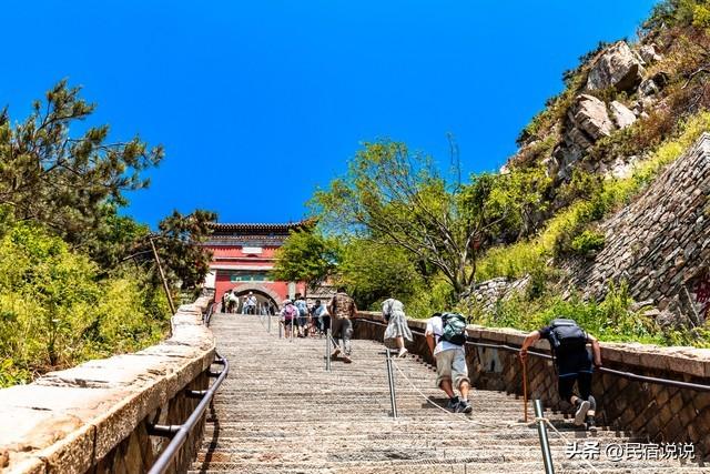 你知道何为泰山景区的“腰玉”奇观！