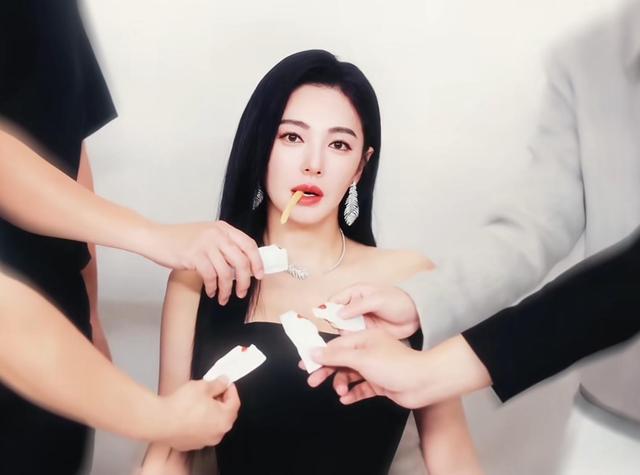 色字头上一把刀！国家出手	，张雨绮越扒越有，代孕只是冰山一角