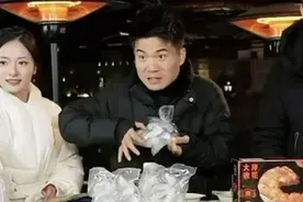 与辉同行直播间：退一赔三！全部下架！董宇辉曾称每个月检测费近百万图片