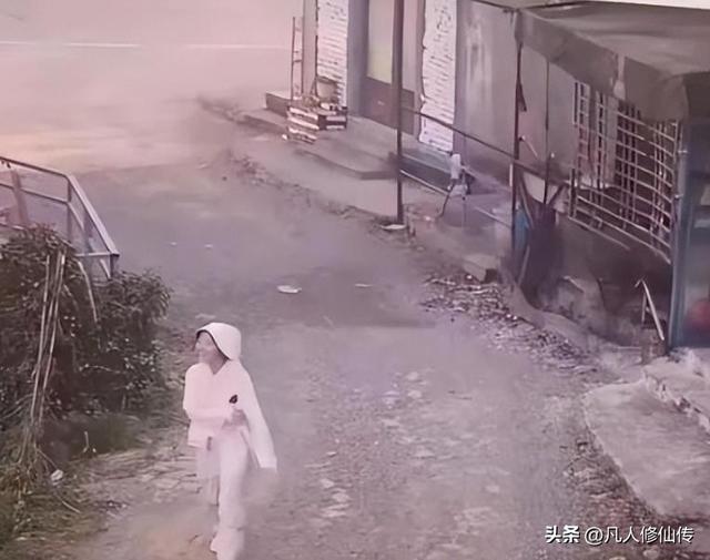 危情险境之宁波女孩温岭海边看蓝眼泪遇难时间线梳理及原因分析