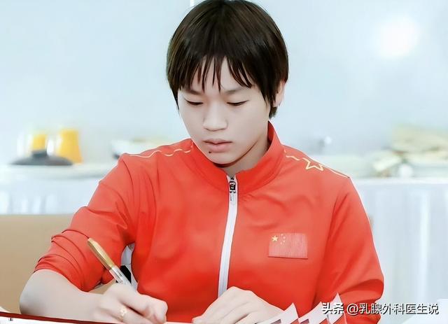 陈若琳问全红婵：大学一个月生活费多少？全红婵的回复显情商