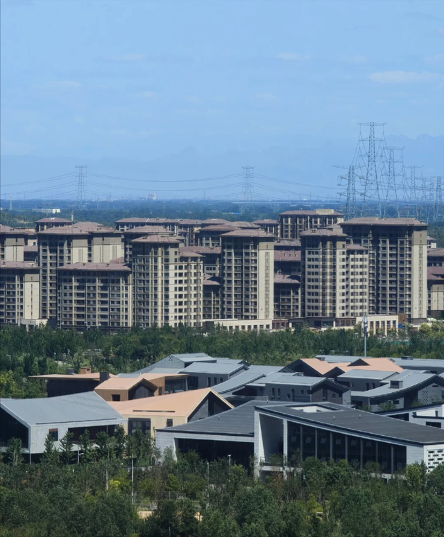 8年过去，投资6700多亿建设的雄安，面积约同3个纽约，如今怎样？