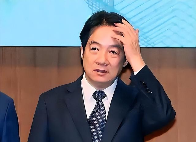 洪秀柱刚观礼完9·3阅兵，岛内支持度大反转，台当局矛头对准新北