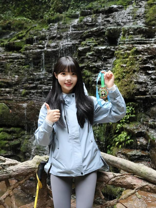 逃离高温！成都2H躲进峡谷避暑地，徒步森林瀑布、探秘野生动物！超萌奖牌周末就冲！