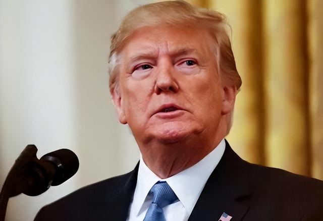 北约历史性一幕发生	，77年来首次，德国总理决定：马上带人去中国