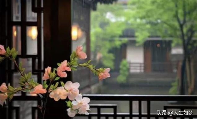 躺在病床上的那一刻，我才彻底明白：世间最靠得住的，只有自己