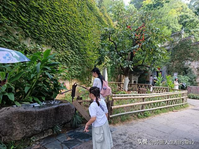 旅游果真就是从自己呆腻的地方去到别人呆腻的地方吗?