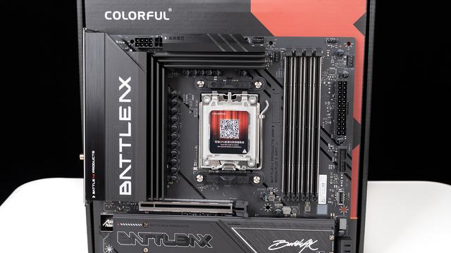 799元坐拥9800X3D全能搭子，七彩虹战斧B850M超级黑刃评测