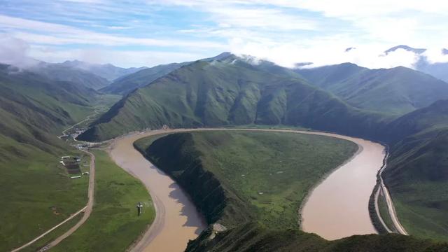 亚洲第一天然草场,中国名马河曲马诞生地,海拔3400米的湿地美翻