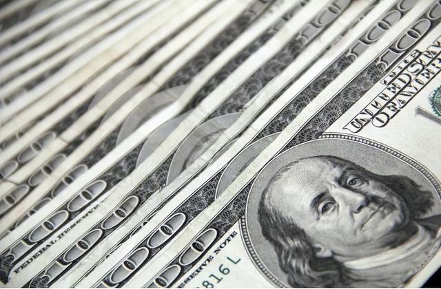 台海战争若爆发，西方可冻结3.2万亿中国资产，但中国手里有王炸