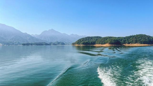 千岛落珠处 水上会客厅：庐山西海年接待能力将跃升至230万人次