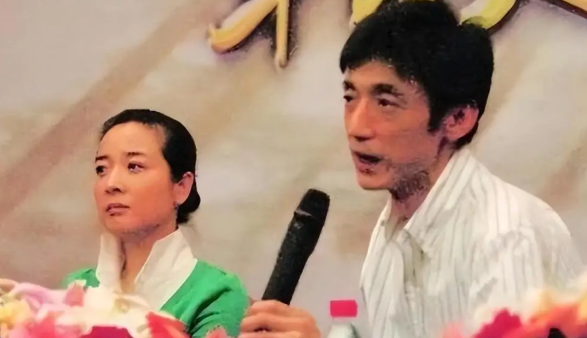 国家一级女演员的她，多次给丈夫戴绿帽，为何丈夫重病都不离婚？