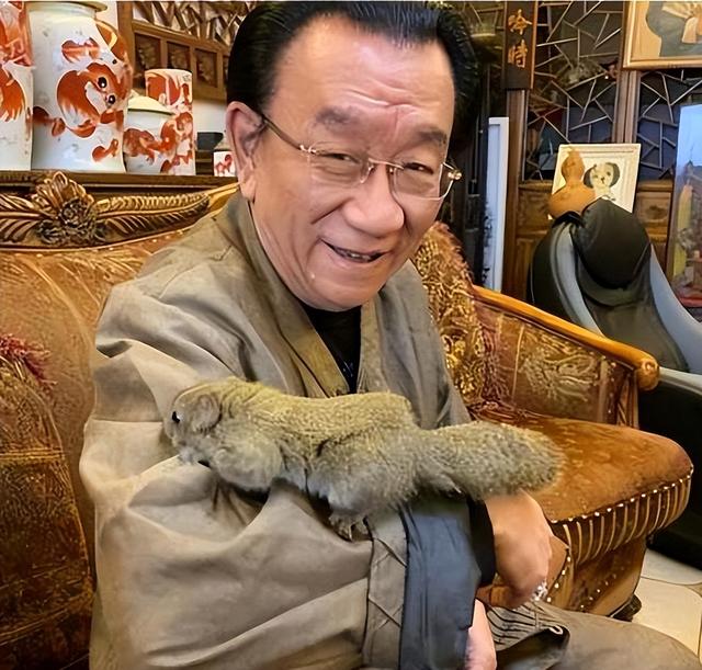 贪财又好色，德不配位的几位老艺术家，晚节不保一点都不冤