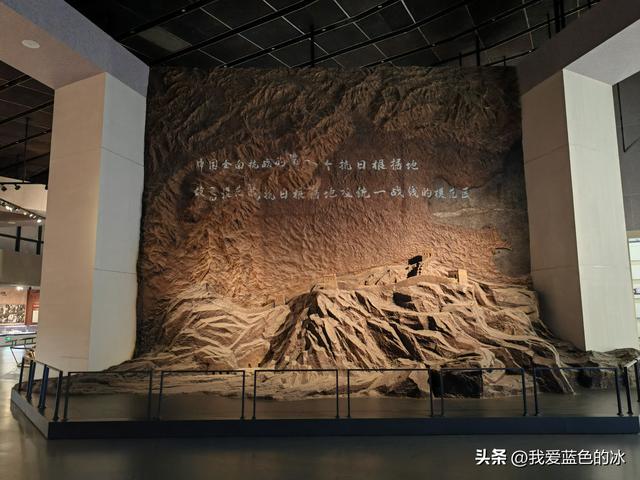 参观保定市博物馆，看到这个展厅，就觉得这个博物馆档次不够高