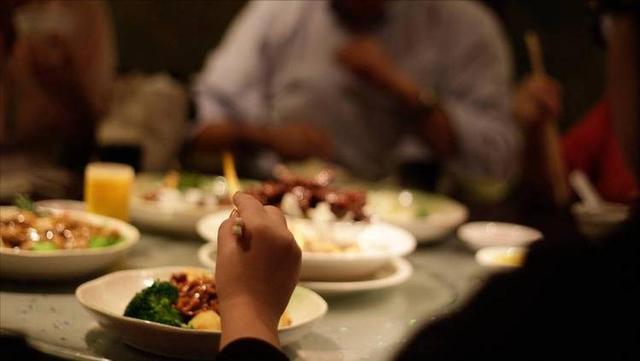 “甲流”来势凶猛，张文宏提醒：最好不要做3件事，以免身体不适