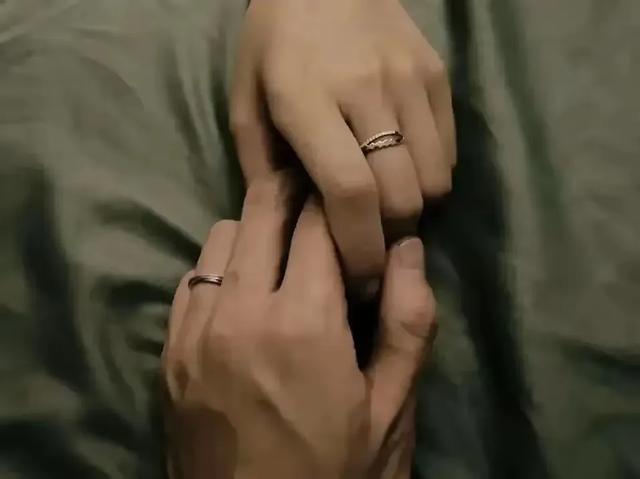 我终于领悟了前夫劝我离婚时说的那句:那么多人离婚了日子照样过