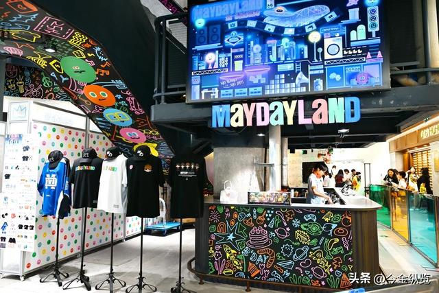 40万人狂砸30亿！演唱会不止卖票，城市该如何接住流量转化为增量