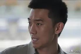 《三叉戟2》终极谜案！郭局遭三叉戟当场质问:谁是警局“内鬼”？图片