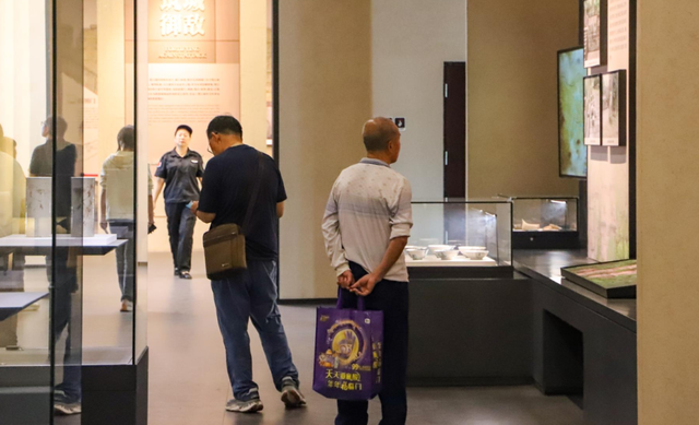恐龙化石→磐石城遗址博物馆→水上运动，看云阳丰富的假日体验