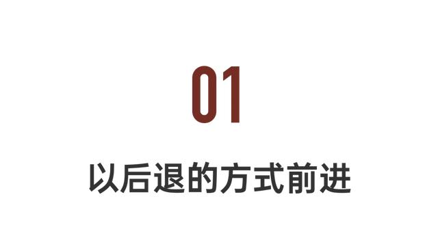 他亲手将奶奶封存在网络世界里，让无数网友泪目