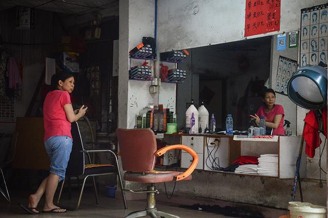 理发店迎来“倒闭潮”！明明没有电商冲击，为啥把自己逼上绝路？