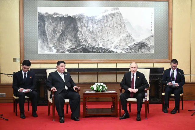 卢克文独家发文解读九三阅兵细节