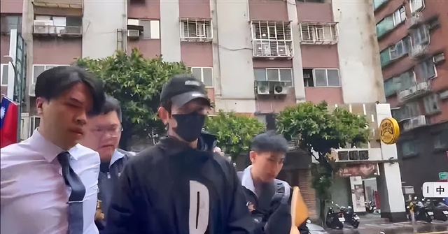 演员贾静雯回应丈夫被警方拘提：震惊不已，孩子目睹父亲被上铐受到惊吓