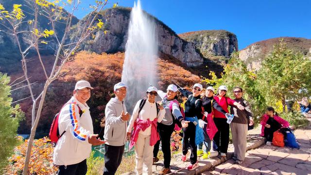 花最少的钱，看最美红叶，邢台佛照山，我们坐火车公交来啦
