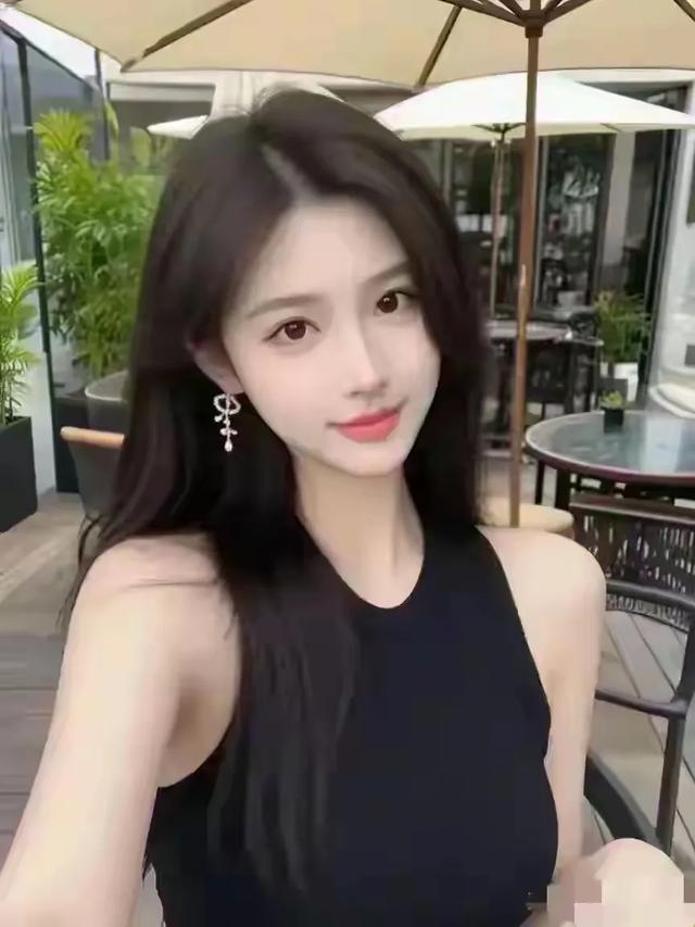 河南洛阳一校花好漂亮， 身高168cm	，体重46kg 美的让人移不开眼