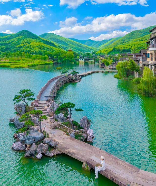 适合5-6月小预算旅行的6个城市，人少景美，预算800，放心冲！
