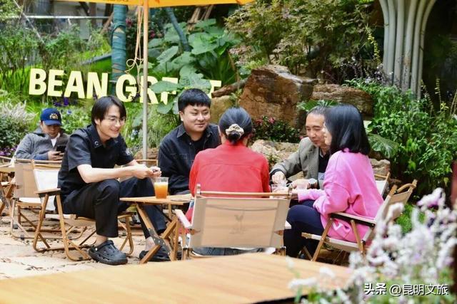 即将爆火！昆明这个网红打卡点建成开放，带TA走上这条离天空更近的栈道！