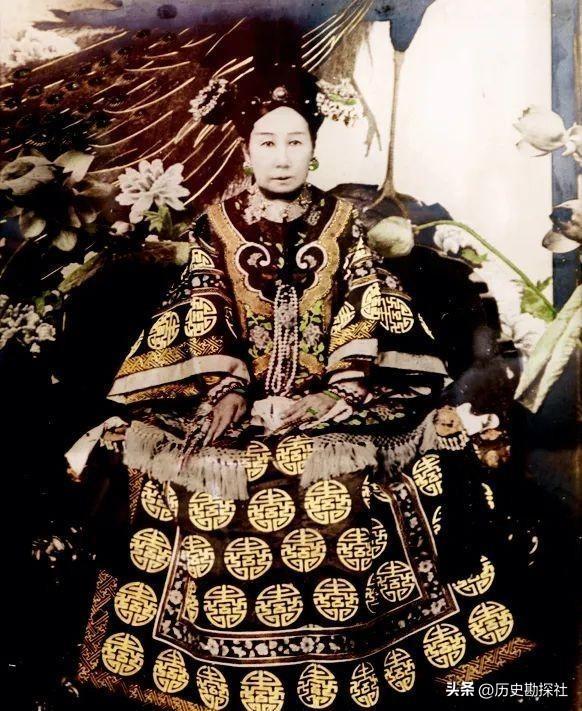 1928年，慈禧尸体被孙殿英的士兵侮辱后，尸体上为何长满白毛？