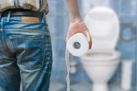 小便里的泡沫，什么样的属正常，什么样的可能有问题？图片