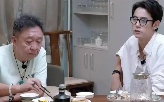 不查不知道一查吓一跳，坐拥北京60亩马场的于谦，私下到底有多壕