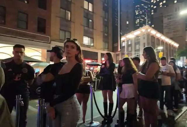 大量美国游客涌入中国,玩了几天后,不吹不黑,中国比美国强多了