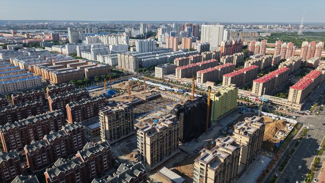2025年夏季东北边境游（48）瑷珲腾冲中国人口地理分界线主题公园