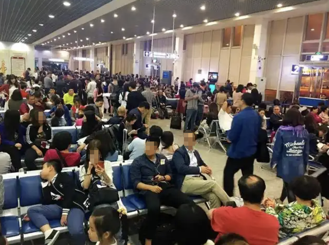 说到出国旅游，“最瞧不起”中国游客的，为什么往往是中国人？