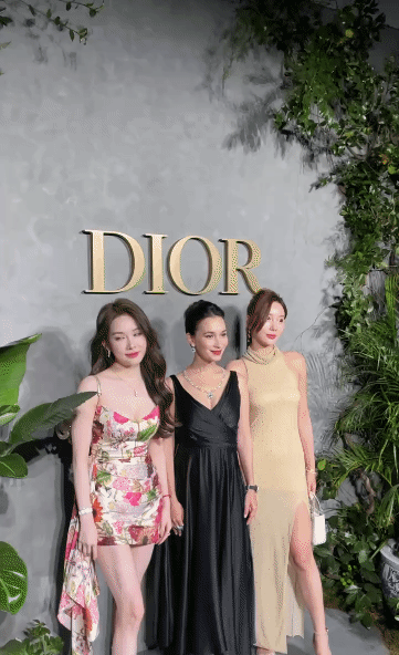 网红真实颜值有多吓人？有人萝莉变大妈，有人关掉美颜吓跑榜一哥